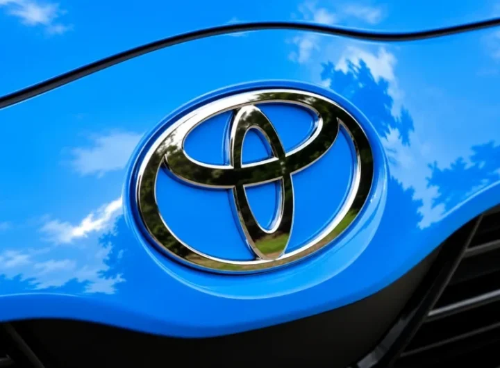 Toyota Corolla може вперше стати електромобілем: що готують для нового покоління