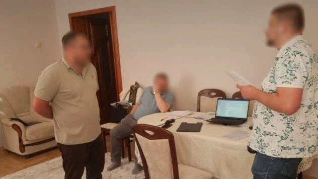 €75 тис. за весну-літо: посадовців податкової на Тернопільщині викрито на хабарях від бізнесу